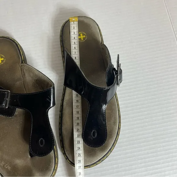 Dr Doc Martens &quot;Doria&quot; Black Patent Leather flip flop slip on Cushion Sandals 10