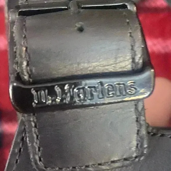 Dr. Martens Clarissa II Leather Platform Sandals Size 10