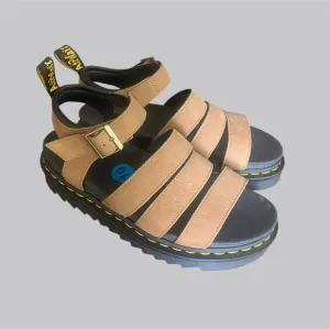 Dr Martens sandals womens 10 Tan Airwair with bouncing soles Gladiator Style