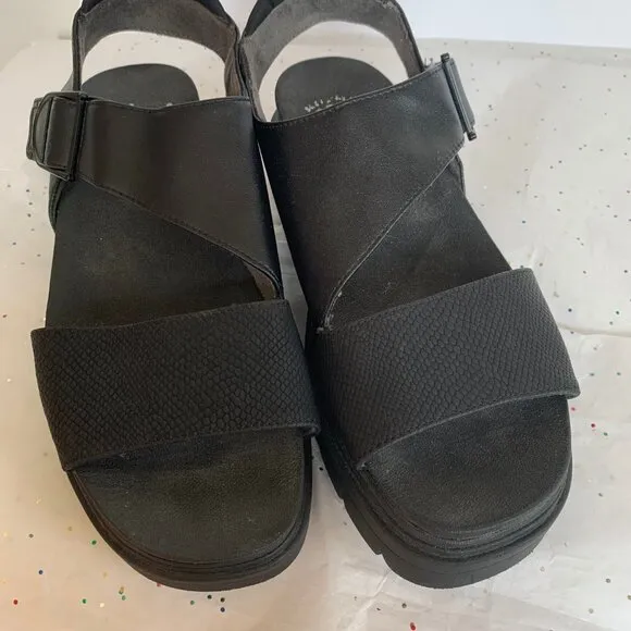 Dr. Scholls Take Off  Black Chunky Platform Ankle Strap Sandals  Sz 8.5 Comfort