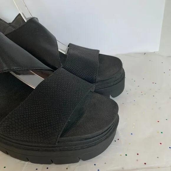 Dr. Scholls Take Off  Black Chunky Platform Ankle Strap Sandals  Sz 8.5 Comfort
