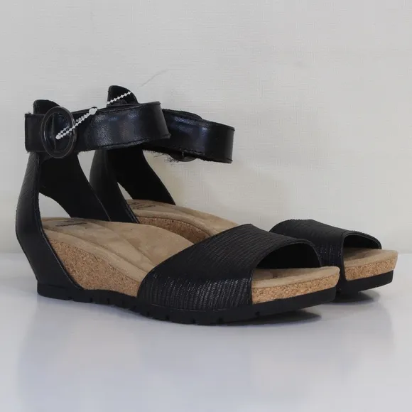 Earth Origins Black Leather Kendra Kane Sandal NWT