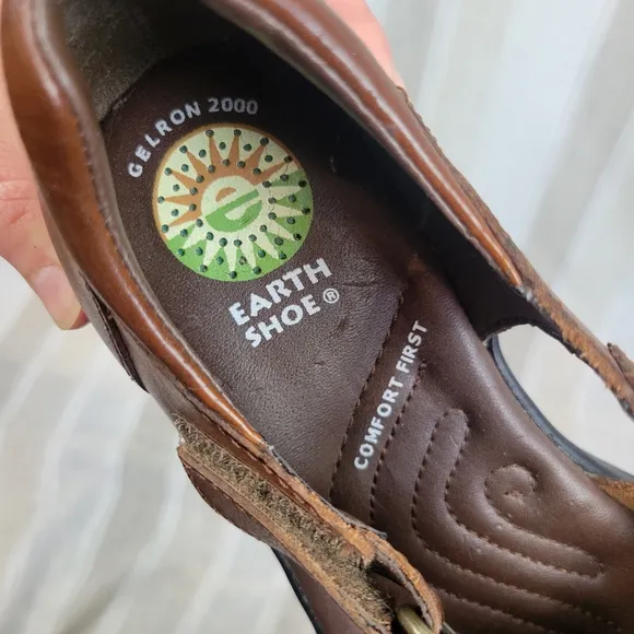Earth Shoe Harlen Fisherman Sandals Brown Leather Size 7.5 Gelron 2000