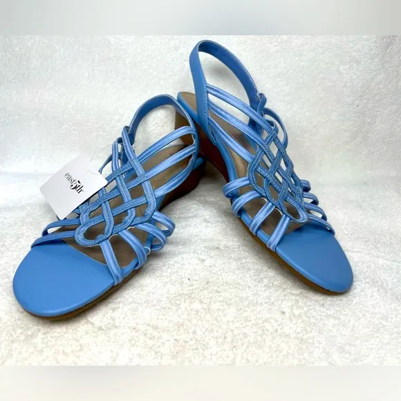 East 5th, blue sandals with cushion insoles Size 10