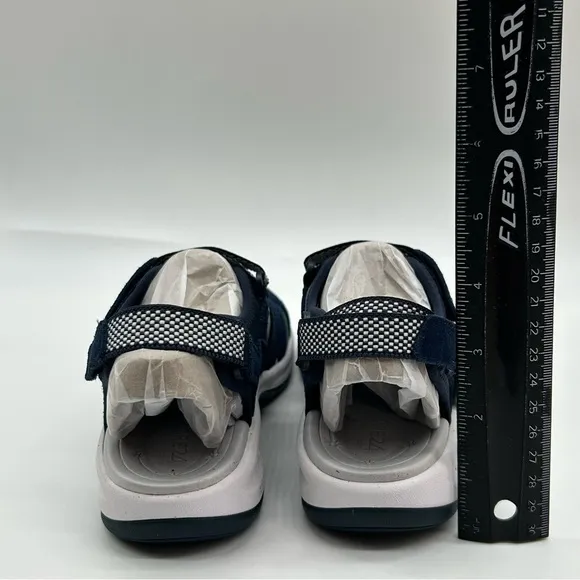 EASY SPIRIT Women's Esplash Closed Toe Sling Back Casual Sandals in dark blue 5M