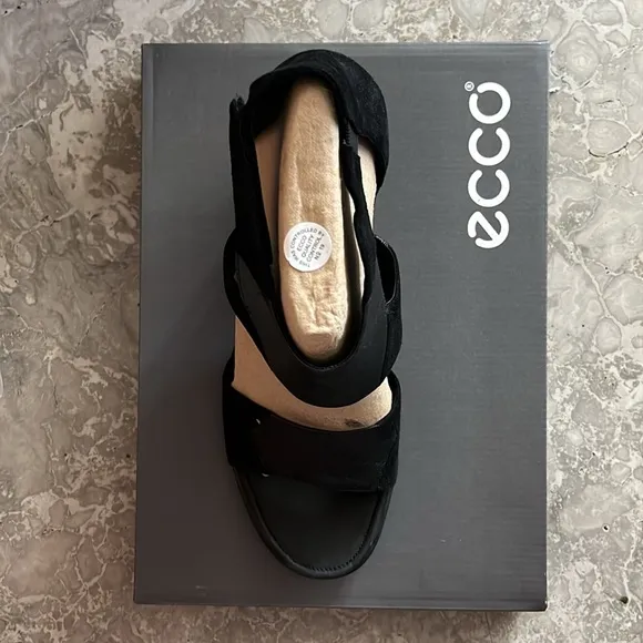 ECCO Black Shape 65 Block Sandals, Size EU 41 | US 10-10.5 New in Box