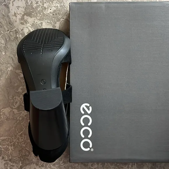 ECCO Black Shape 65 Block Sandals, Size EU 41 | US 10-10.5 New in Box