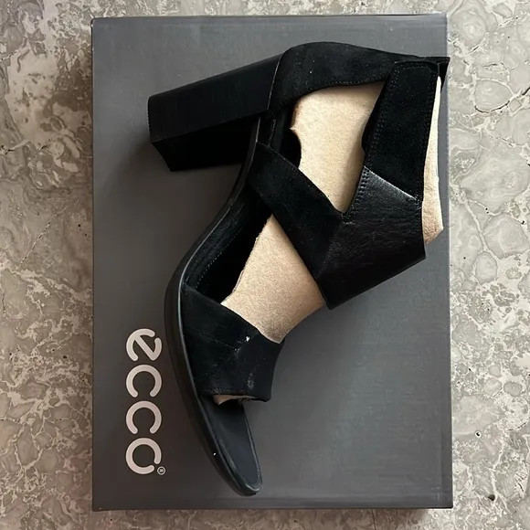 ECCO Black Shape 65 Block Sandals, Size EU 41 | US 10-10.5 New in Box