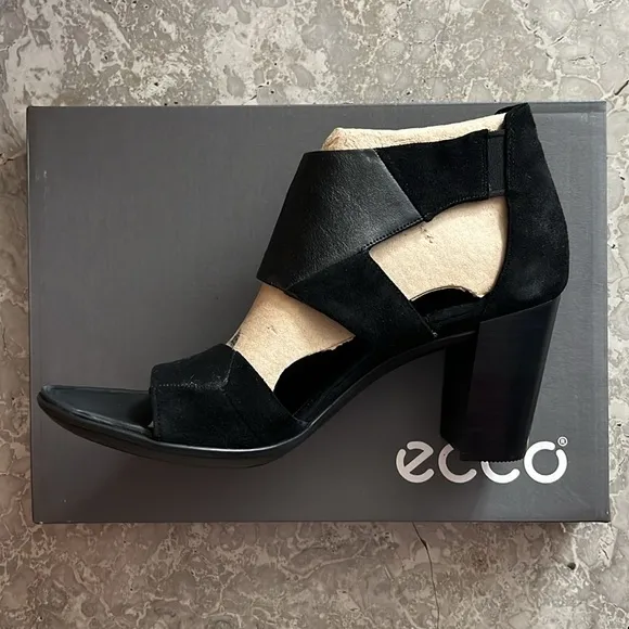 ECCO Black Shape 65 Block Sandals, Size EU 41 | US 10-10.5 New in Box