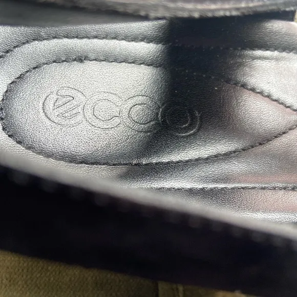 ECCO Black Suede Leather Low Wedge Strappy Sandals Women's Size 10 - 10.5
