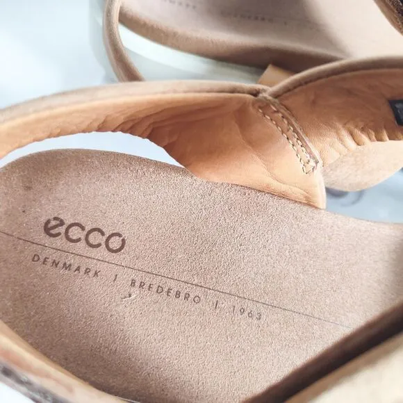 Ecco Flowt Flatform Sandals Strap Comfortable Shoes Platform Tan Size 9 / 40