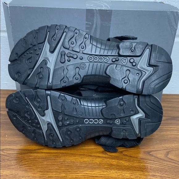 ECCO Women's Offroad Black Leather Ankle Strap Hiking Sandals EU43/US 12-12.5