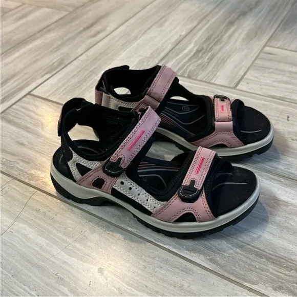 Ecco Yucatán Sandals Rose EU 37