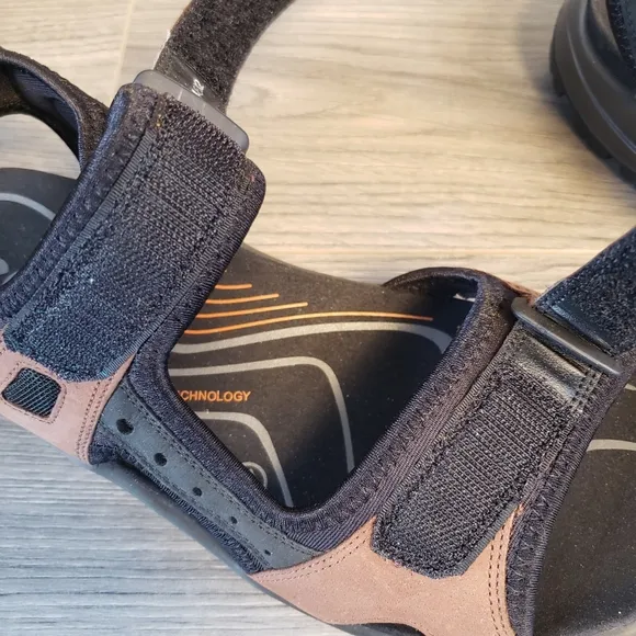 ECCO Yukatan Sport Sandals Brown Leather Size 41 | Men 7-7.5 | Women 10-10.5