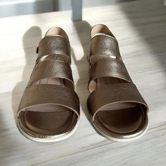 ECCO Shape Wedge Peep Toe Pebbled Leather Sandal Metallic 40