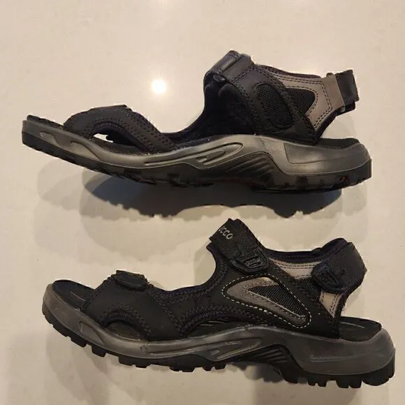 ECCO Yucatan hiking sandals. Size 43