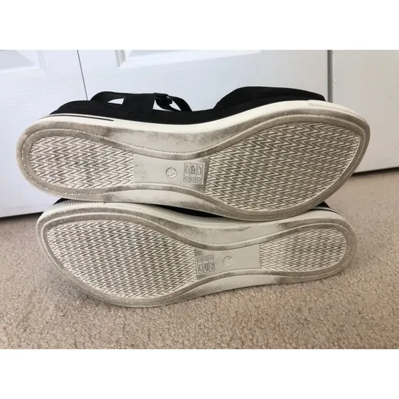 Eileen Fisher Beck Sports Platform Black Leather Sandals White Soles Size 9.5