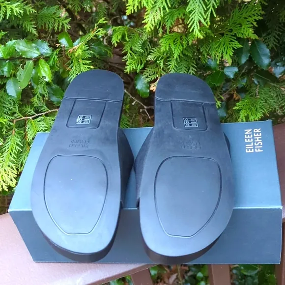 Eileen Fisher Black Slide Sandals
