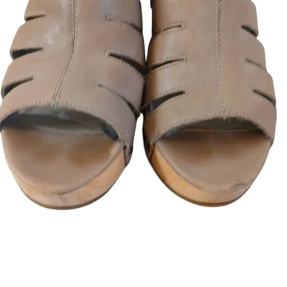 Eileen Fisher Strappy Wedge Sandals Size 8