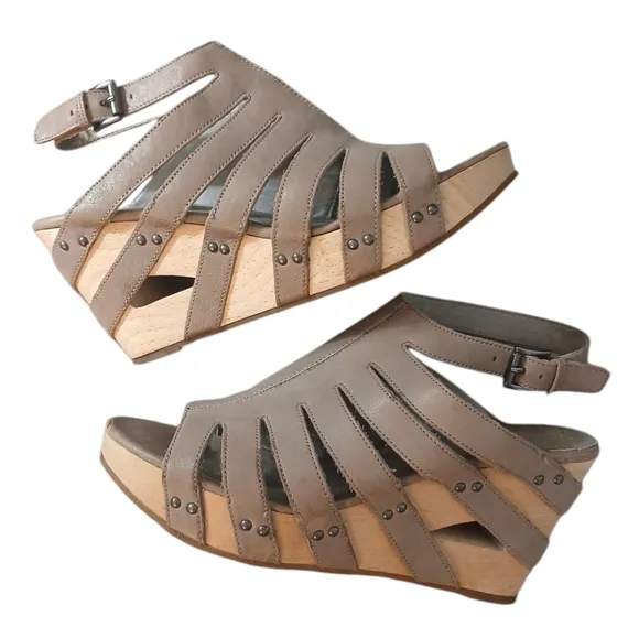 Eileen Fisher Strappy Wedge Sandals Size 8