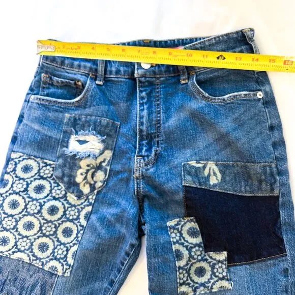 EUC Anthropologie Pilcro Borrowed Boyfriend Patchwork Jeans