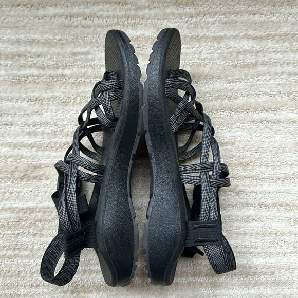 EUC Chaco Women's ZX/2 Cloud Sandal Limb Black - JCH108002 Size 9