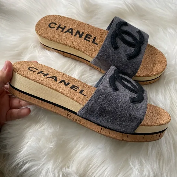 Fashion sandals size 6.5