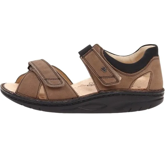 Finn Comfort Brown And Black Samara Sandals