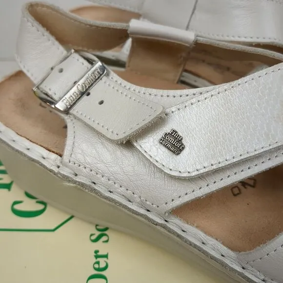 Finn Comfort Linosa Women's Sandals Size 7.5 D / 38 White Low Heel New In Box