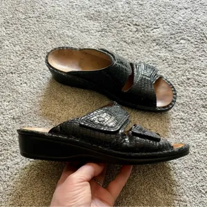 Finn Comfort Sandals Jamaika Size 41 D wide Sandals Croc Patent Leather Slides