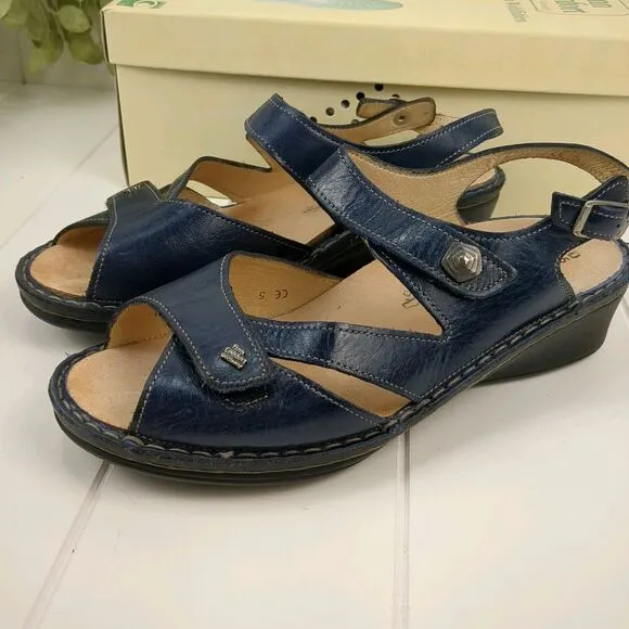 Finn Comfort Santorin Navy Leather Sandals Size 7.5 D Strappy