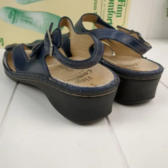 Finn Comfort Santorin Navy Leather Sandals Size 7.5 D Strappy