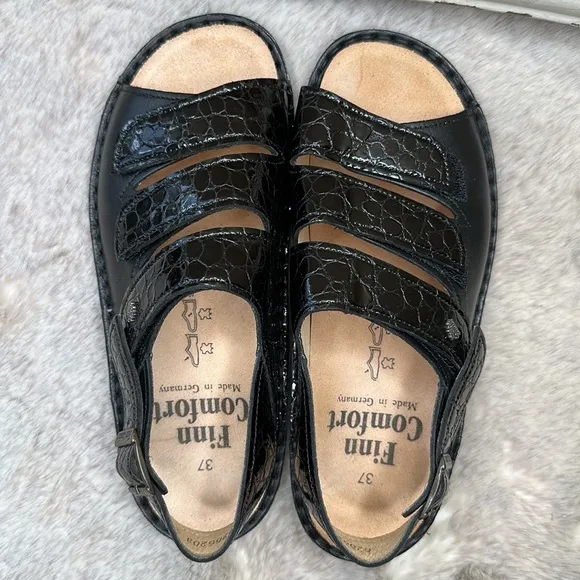 Finn Comfort | Sylt sandal Black
