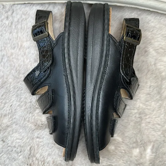 Finn Comfort | Sylt sandal Black