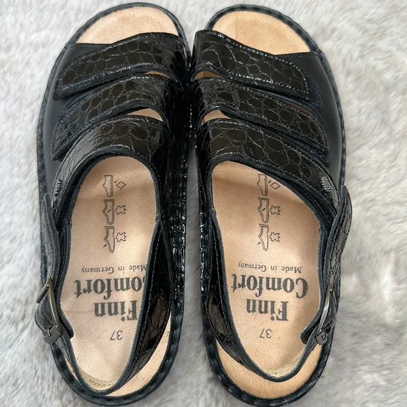 Finn Comfort | Sylt sandal Black