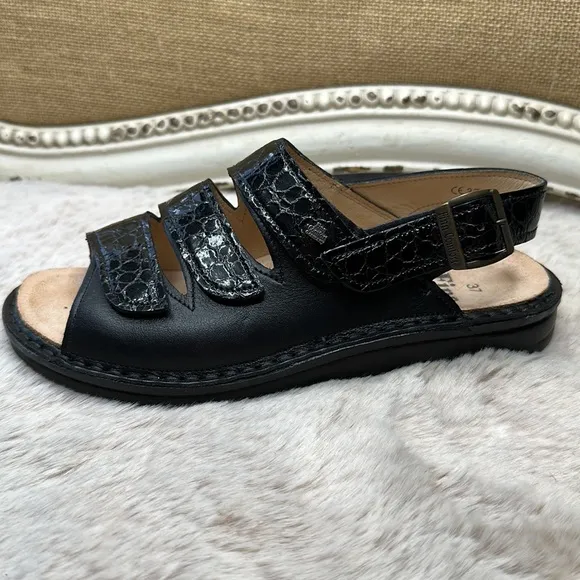 Finn Comfort | Sylt sandal Black