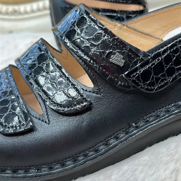 Finn Comfort | Sylt sandal Black