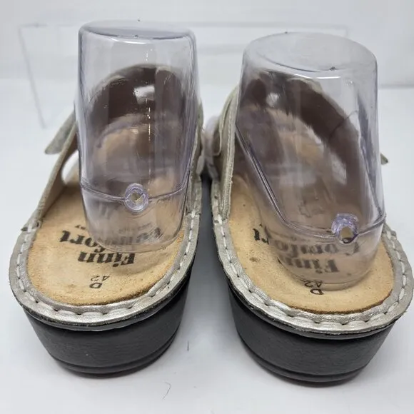 Finn Comfort Wichita Sandals Women 42D / 11 Wedge Slip On Thong Leather Metallic