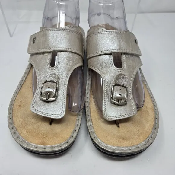 Finn Comfort Wichita Sandals Women 42D / 11 Wedge Slip On Thong Leather Metallic