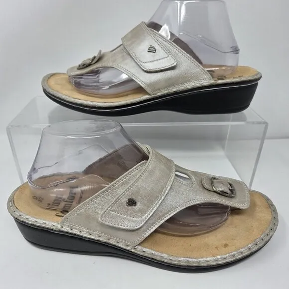Finn Comfort Wichita Sandals Women 42D / 11 Wedge Slip On Thong Leather Metallic