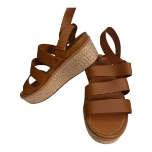 FitFlop Eloise Leather Studded Platform Sandals - Size 10