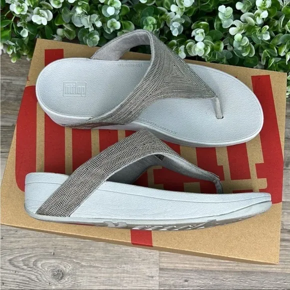 Fitflop Women's Lottie Shimmer Mesh Toe Thong Platform Sandals 8