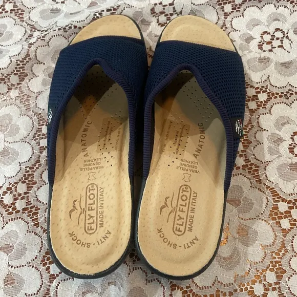 Fly Flot WOMAN'S CLOTH SLIPPER Blue-NWOT