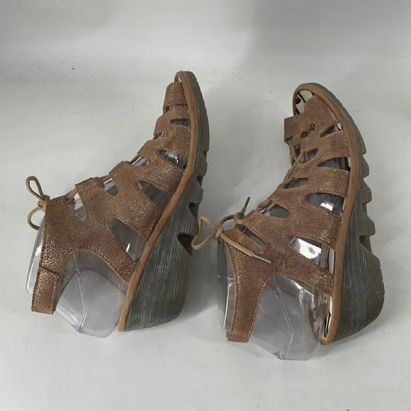 Fly London sandals Luna &amp; Camel Port Leather Sandal metallic brown sz 6.5