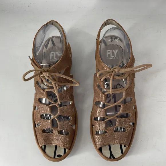 Fly London sandals Luna &amp; Camel Port Leather Sandal metallic brown sz 6.5