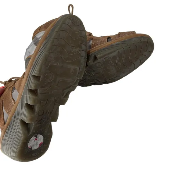 Fly London sandals Luna &amp; Camel Port Leather Sandal metallic brown sz 6.5