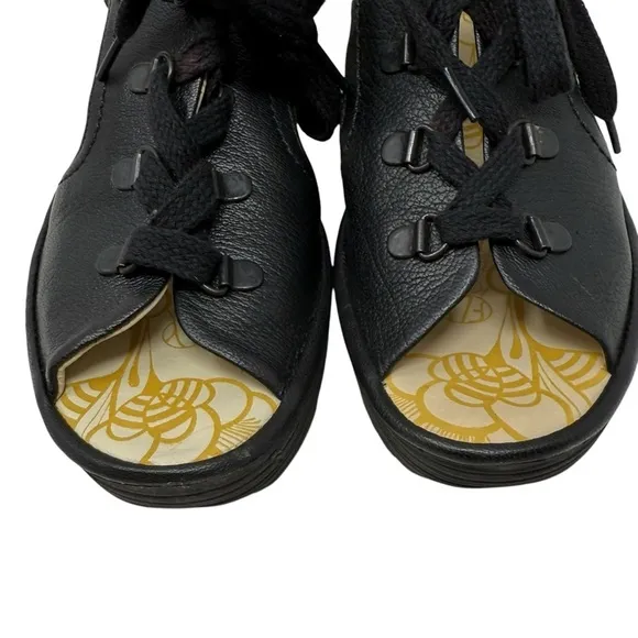 Fly London Yuta Leather Lace Platform Wedge Sandals Black Size 40 8.5 Slingback