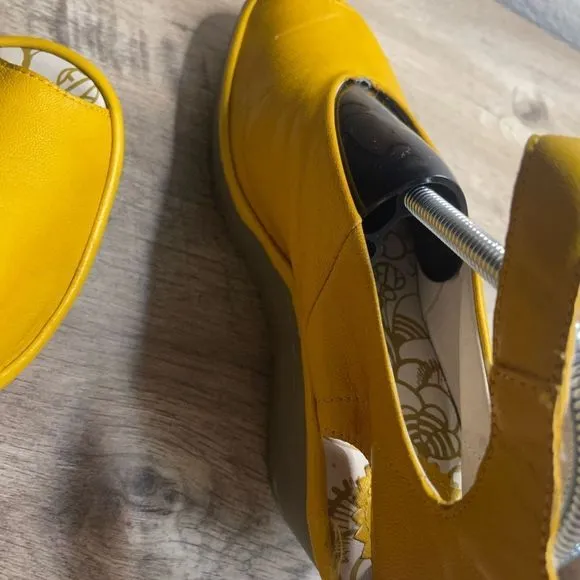 Fly London Yala Lemon Yellow Leather Sandals