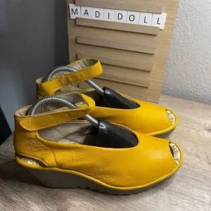 Fly London Yala Lemon Yellow Leather Sandals