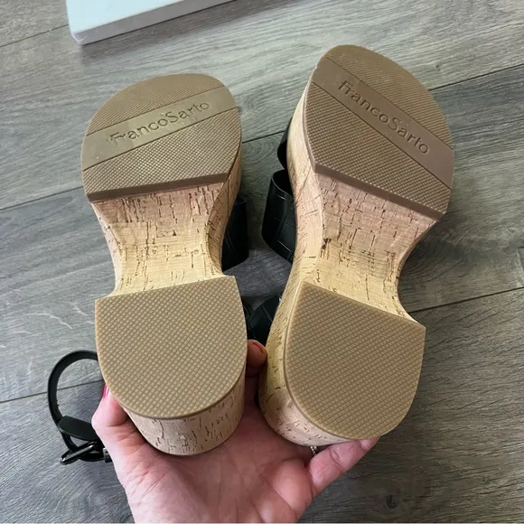 Franco Sarto Sabello Croc Embossed Cork Platform Sandals NWOT
